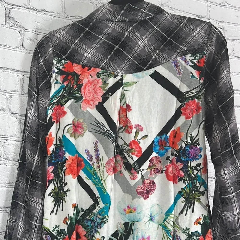 NEW Tolani Collection Neicy top button down plaid floral size XXS - Picture 4 of 14